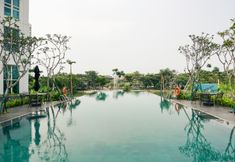 Swimming Pool 3 2BR Comfy and Cozy Citralake Suites Apartment By Travelio 