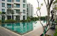 Swimming Pool 4 2BR Comfy and Cozy Citralake Suites Apartment By Travelio 