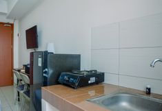 Bedroom 4 Cozy Studio Room at Margonda Residence 4 By Travelio