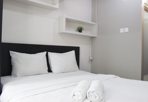 Bedroom Functional Studio Apartment at The Jarrdin Cihampelas By Travelio