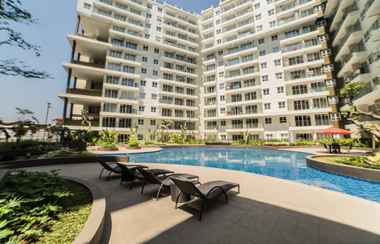 Swimming Pool 2 1BR Simply Gateway Pasteur Apartment By Travelio