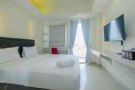 Kamar Tidur Minimalist Studio Room Mustika Golf Residence By Travelio