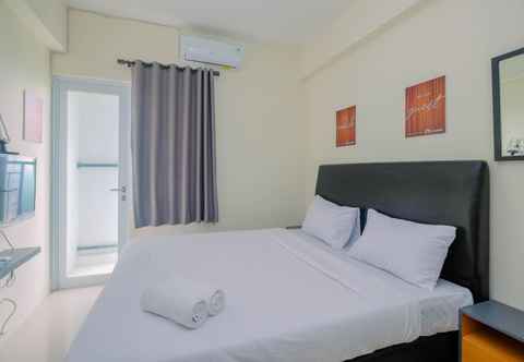Bedroom Studio Minimalist Apartment at Bogorienze Resort By Travelio