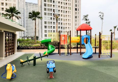 Khu vực công cộng 1BR Minimalist Apartment at M-Town Signature By Travelio