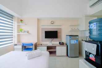 Common Space 4 Studio Wonderful The Springlake Summarecon Apartment By Travelio