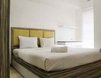 Kamar Tidur 2 2BR Relaxing Apartment at M-Town Residence By Travelio