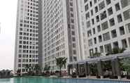 Swimming Pool 3 Studio New Furnished Apartment at M-Town Residence By Travelio