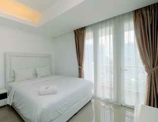 Kamar Tidur 2 1BR The Royale Springhill Apartment with Golf View By Travelio