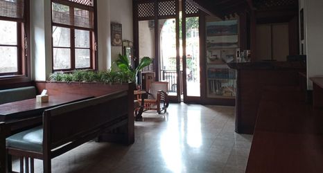 Lobby 2 Ricozy Hotel