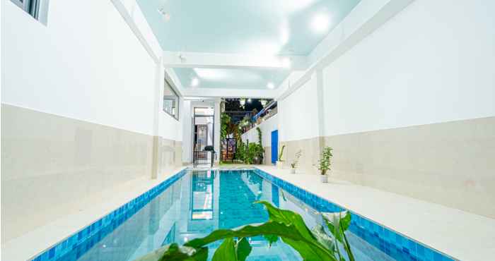 Hồ bơi ABA Travel Villa