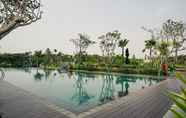 Swimming Pool 2 1BR Minimalist and Comfy Citralakes Suites Apartment By Travelio