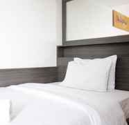 Bilik Tidur 2 Chic Studio Apartment at Harvard Jatinangor By Travelio