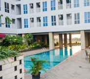 Swimming Pool 2 Studio Homey and Relaxing at Grand Dhika City Apartment By Travelio