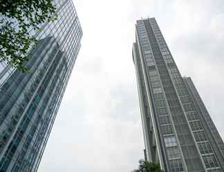 ภายนอกอาคาร 2 Graceful 1BR Ciputra International By Travelio