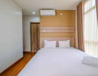 Kamar Tidur 2 Comfy 2BR Apartment at Pejaten Park By Travelio