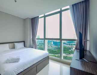 Kamar Tidur 2 2BR Spacious at Ciputra International Apartment By Travelio