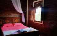 Kamar Tidur 6 Villa Joglo Cimande