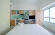 Ruang untuk Umum 7 Studio Functional and Minimalist Apartment at Springlake Summarecon By Travelio