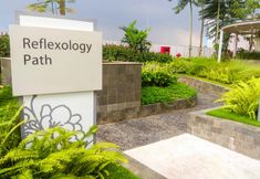 Bangunan 4 Studio Functional and Minimalist Apartment at Springlake Summarecon By Travelio