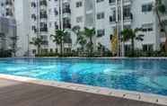 Swimming Pool 6 1BR Brand New and Modern Signature Park Grande Apartment By Travelio