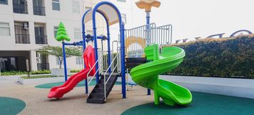 Entertainment Facility 5 Studio Minimalist Style Ayodhya Apartment By Travelio