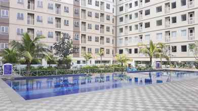 Kolam Renang 4 Minimalist 2BR Titanium Square Apartment By Travelio