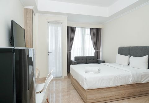Bedroom Studio Best Location at Menteng Park Apartment By Travelio