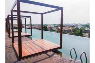 Kolam Renang 4 Modern Studio Apartment @ Grand Kamala Lagoon By Travelio