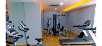 Pusat Kecergasan 4 Fully Furnished and Cozy 2BR at Bassura City Apartment By Travelio