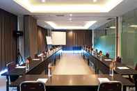 Entertainment Facility LYNN Hotel Serang