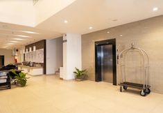 Lobby 5 LYNN Hotel Serang