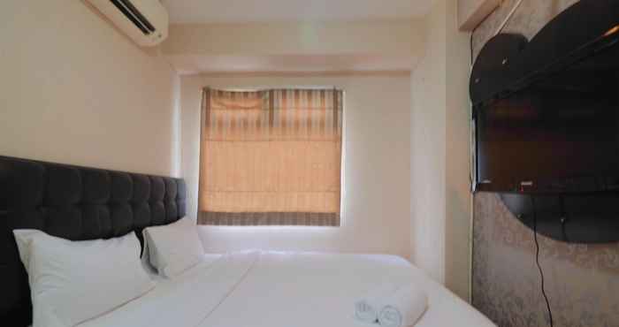 Kamar Tidur Emerald 2BR Apartment Gading Nias By Travelio