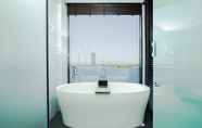 In-room Bathroom 5 Icity Marina Han River Villa