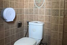 In-room Bathroom An Phu Hotel Saigon