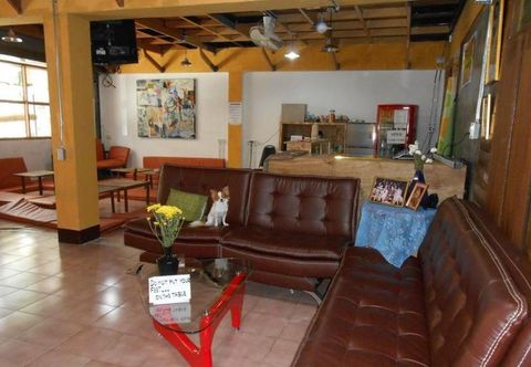 Lobi The Living Place