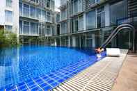 Kolam Renang Glenwood Residences