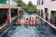 Swimming Pool Lakeside Dai Lai Hotel