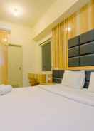 BEDROOM Strategic 2BR with Workspace @ Season City Apartment By Travelio