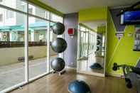 Fitness Center Comfy Modern Studio at The Nest Puri Apartment By Travelio