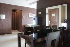 公共空間 Well Appointed 3BR Apartment at Galeri Ciumbuleuit 1 By Travelio