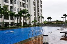 泳池 Simply Furnished Studio at Saveria Apartment By Travelio