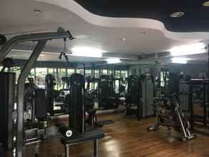 Fitness Center 4 2BR Apartment at Galeri Ciumbuleuit near Parahyangan University By Travelio