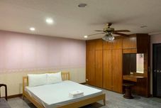 寝室 Chokchai Mansion