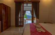 Bedroom 4 Sari Sky Villa
