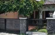 Luar Bangunan 6 Big 3 Bedrooms Omah Yoja 1