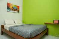 Bedroom Cozy 3BR Aruna Home Family Homestay