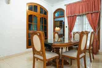 พื้นที่สาธารณะ 4 Spacious 4 Bedrooms Timoho Homestay