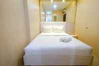 Kamar Tidur Homey Apartment 2 BR Northland Ancol Residence Near Ancol By Travelio