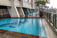 Lobi New Furnished and Simple Studio Menteng Park Apartment By Travelio 