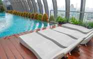 Kolam Renang 3 Spacious and Homey 2BR L'Avenue Apartment By Travelio